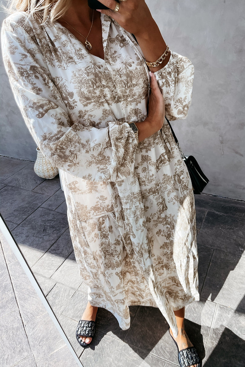 Beautifully Crafted Dress in a Classic Style