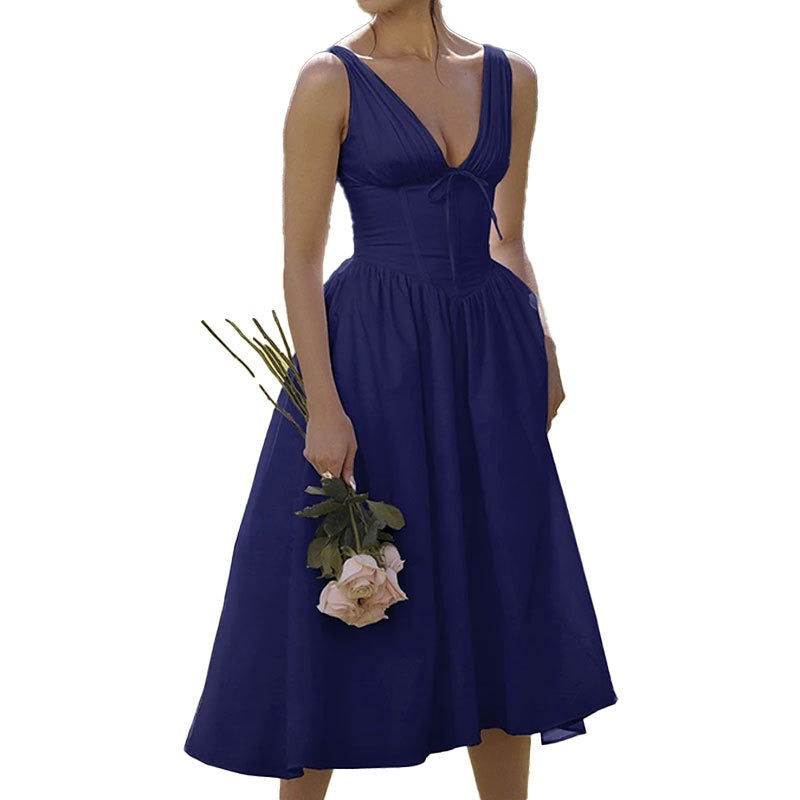 Effortlessly Elegant Dress with a Timeless Design