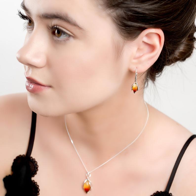 Classic Set with Timeless Appeal