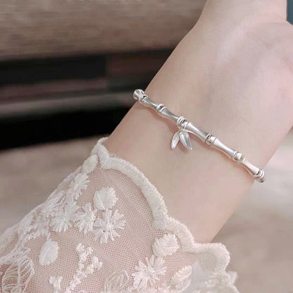 Beautiful Bracelet with Unique Style