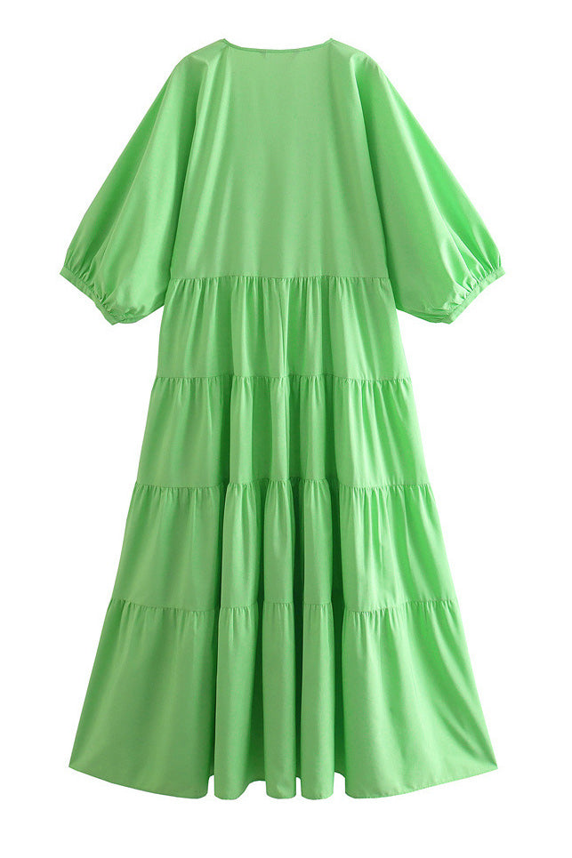 Beautifully Crafted Dress in a Classic Style