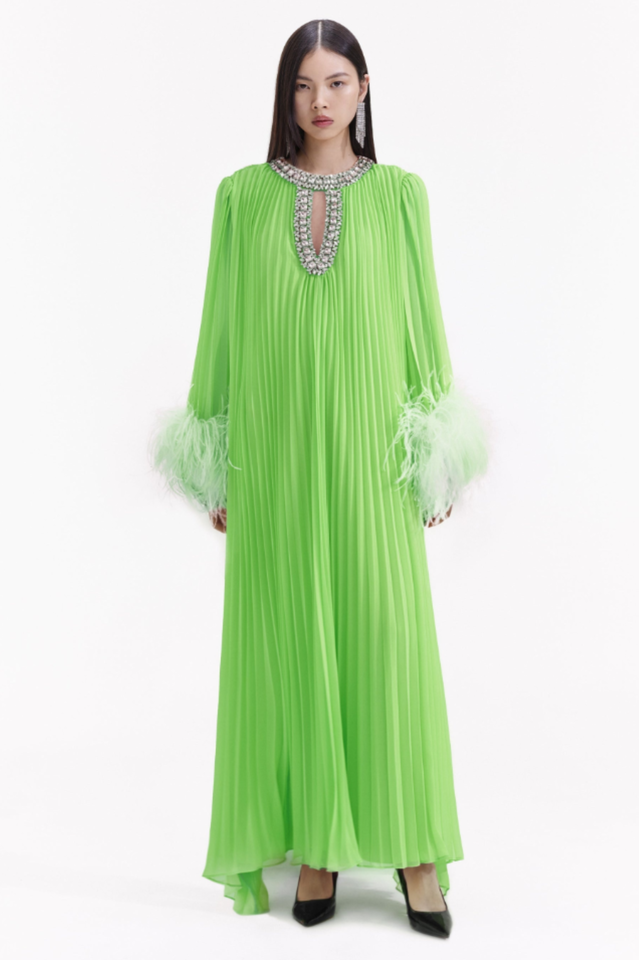 Polished Dress with an Effortless Classic Look