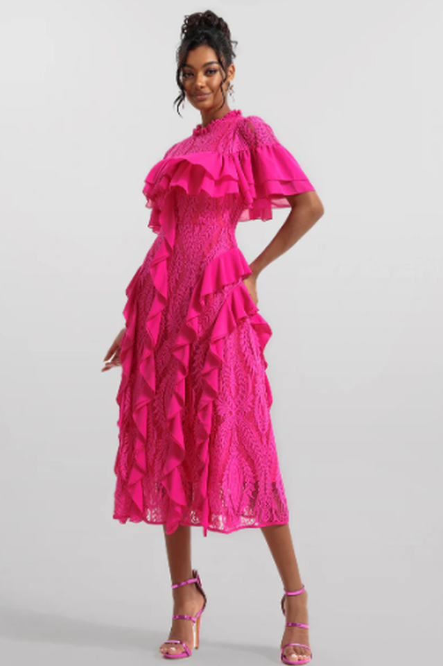 Gracefully Styled Dress for Any Occasion