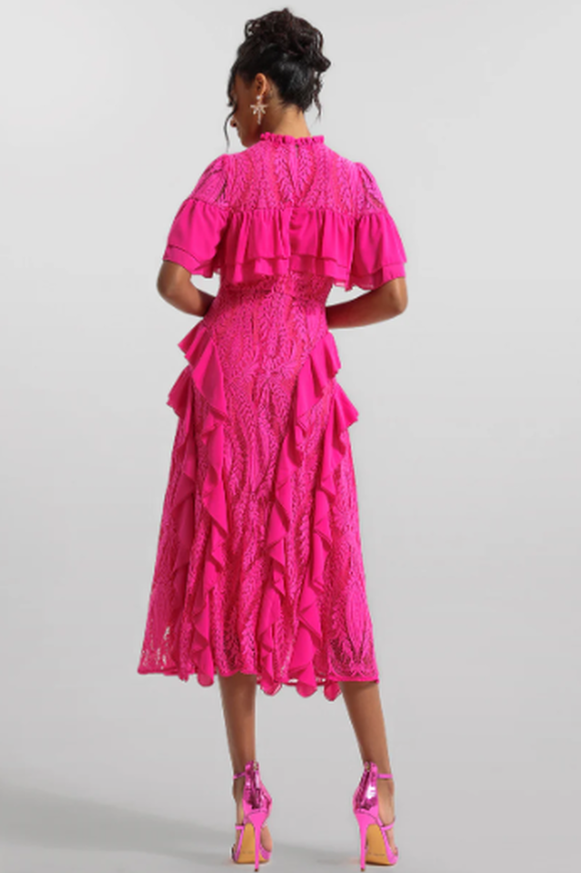 Gracefully Styled Dress for Any Occasion