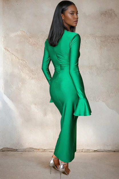 Polished Dress with an Effortless Classic Look