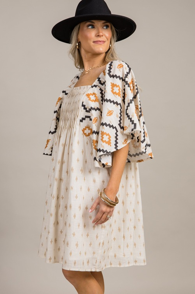 Polished Dress with an Effortless Classic Look