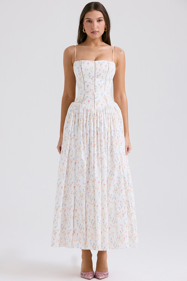 Classic Vintage & Enduringly Stylish Dress