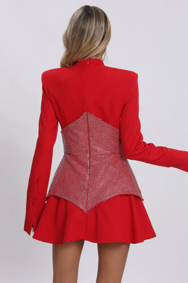 Beautifully Crafted Dress in a Classic Style