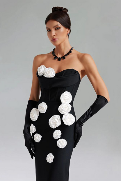 Well Tailored Dress with a Graceful Silhouette