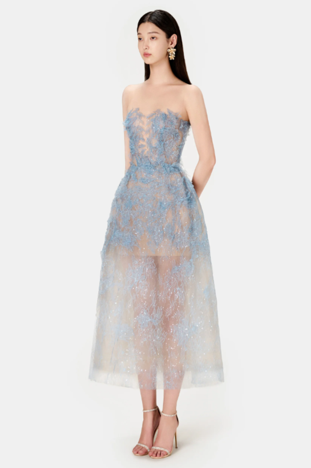 Polished Dress with an Effortless Classic Look
