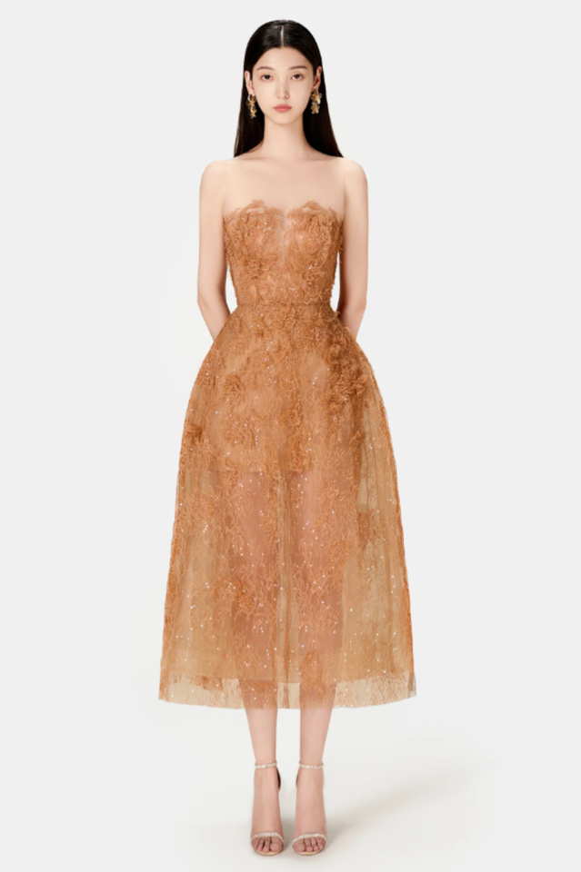 Polished Dress with an Effortless Classic Look