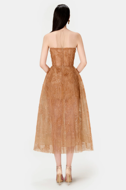 Polished Dress with an Effortless Classic Look