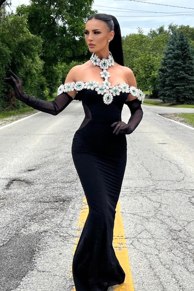 Elegantly Styled Dress for Everyday Wear