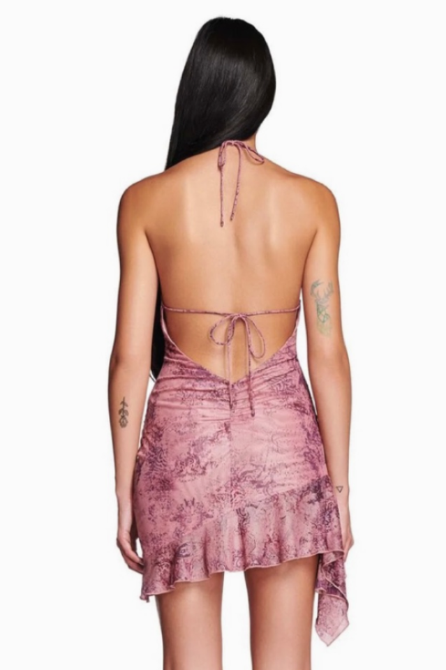 Classic Vintage Dress with a Flattering Fit