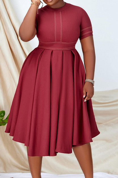 Sophisticated Dress with a Clean Classic Look