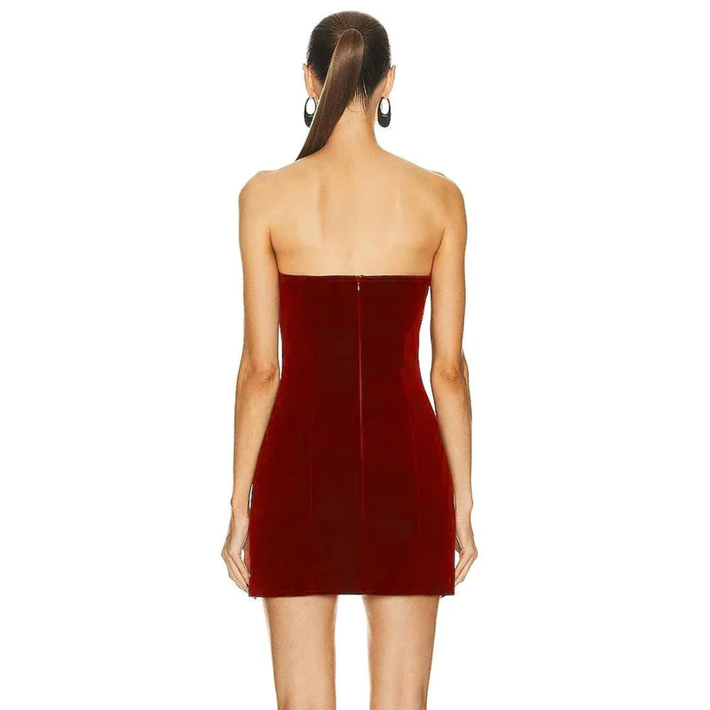 Sophisticated Dress with a Clean Classic Look