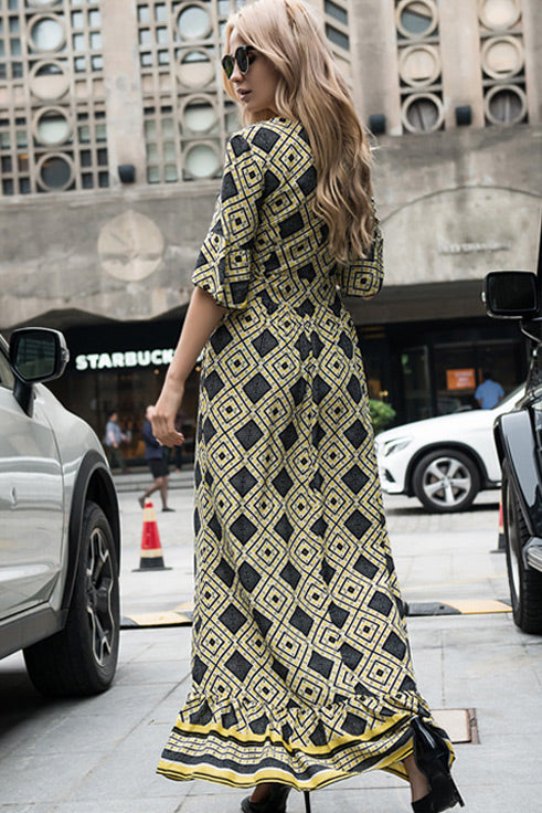 Polished Dress with an Effortless Classic Look