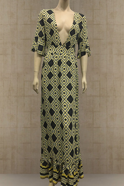 Polished Dress with an Effortless Classic Look