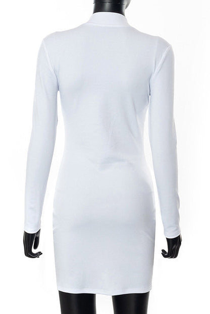 Effortlessly Elegant Dress with a Timeless Design