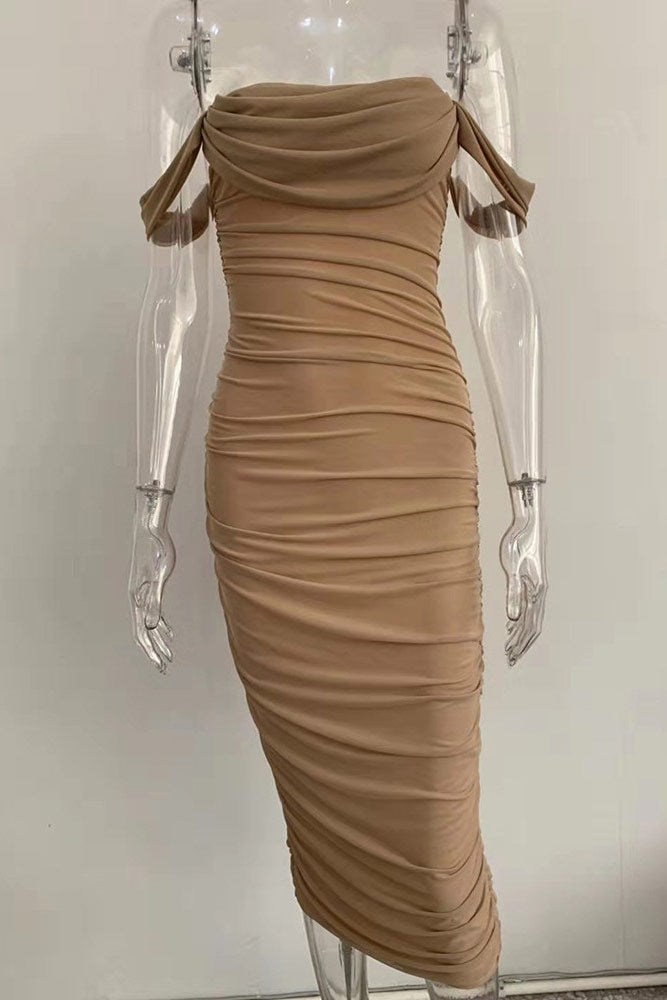 Gracefully Styled Dress for Any Occasion