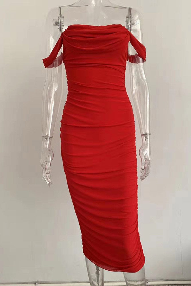 Gracefully Styled Dress for Any Occasion