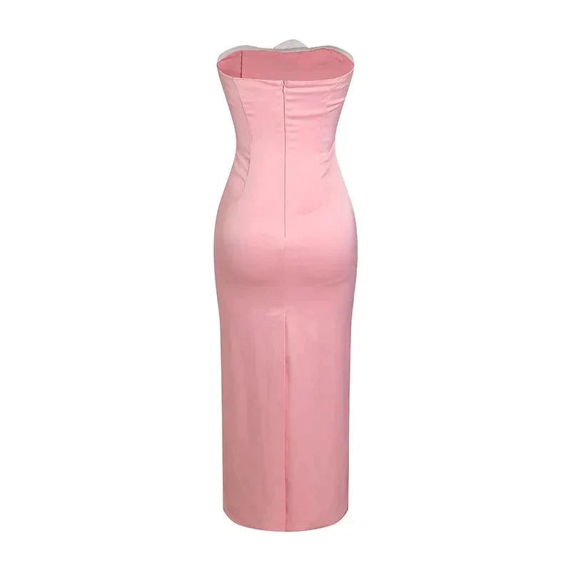 Effortlessly Elegant Dress with a Timeless Design
