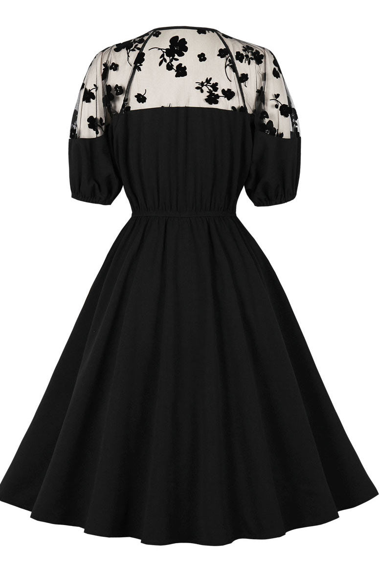 Sophisticated Dress with a Clean Classic Look