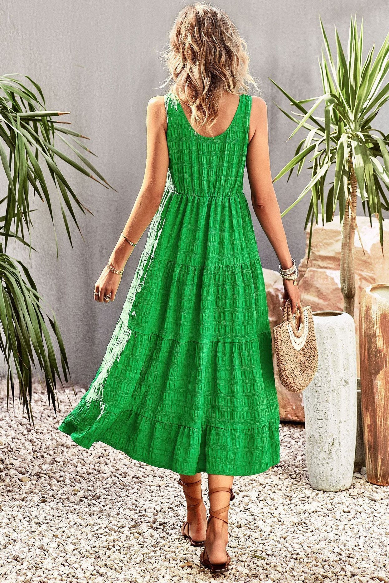 Classic Vintage Dress with a Flattering Fit