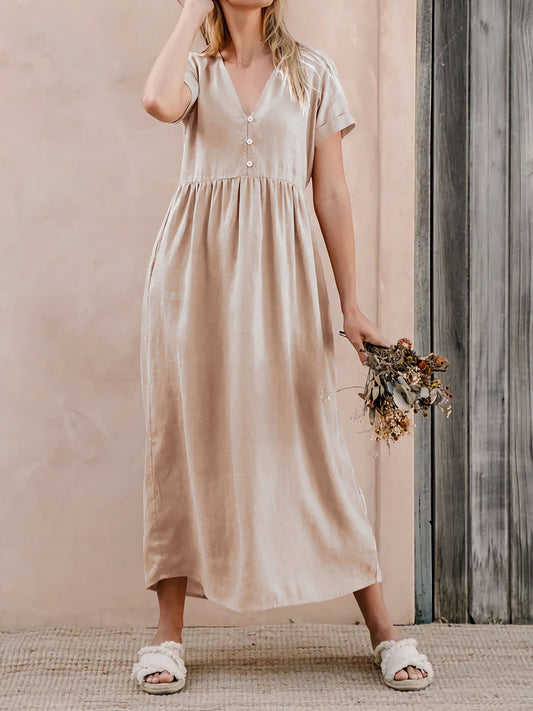 Sophisticated Dress with a Clean Classic Look