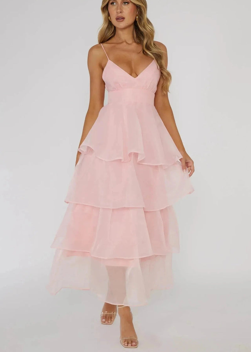 Beautifully Finished Dress in a Timeless Design