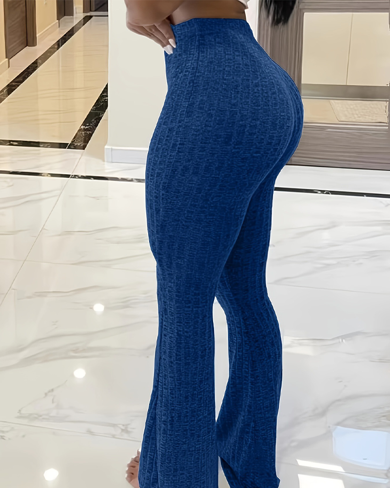 Vintage Inspired Pants with a Contemporary Edge