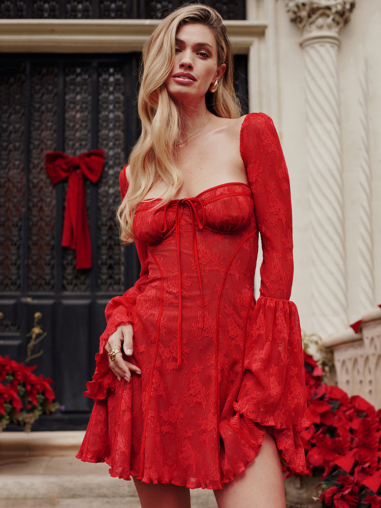 Beautifully Crafted Dress in a Classic Style
