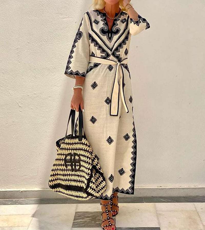Gracefully Styled Dress for Any Occasion