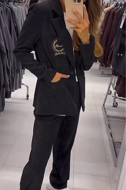 Gracefully Styled Jacket for Any Occasion