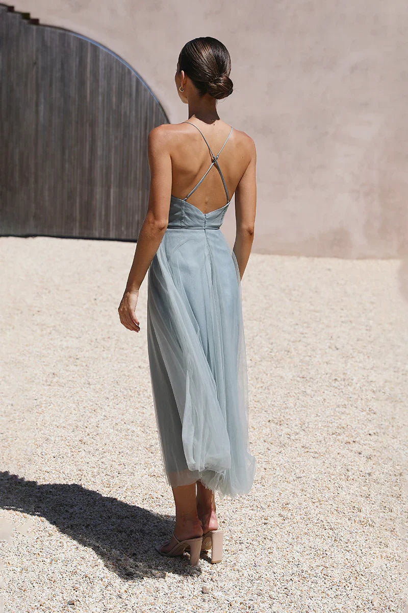 A Vintage Style Dress with Delicate Timeless Details