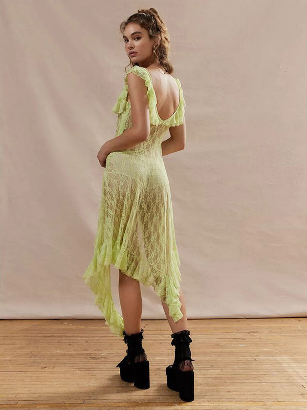 A Vintage Style Dress with Delicate Timeless Details