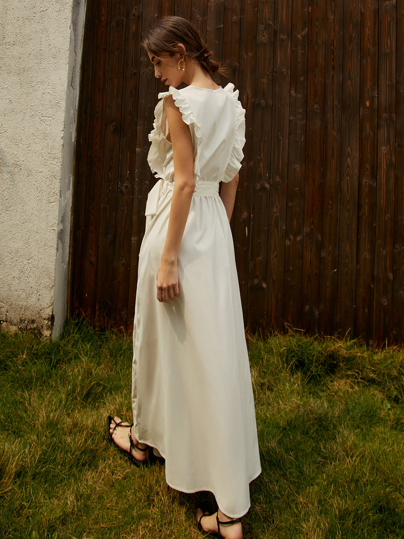 Sophisticated Dress with a Clean Classic Look