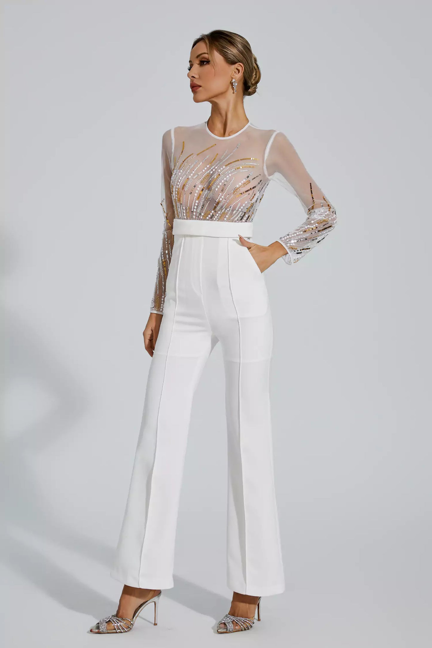 Beautifully Finished Garment in a Timeless Design
