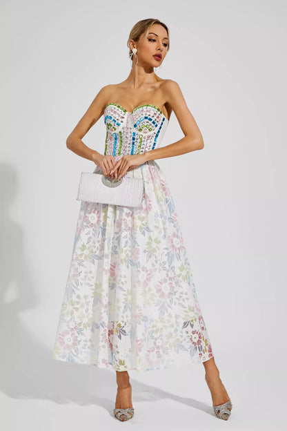 Beautifully Crafted Dress in a Classic Style