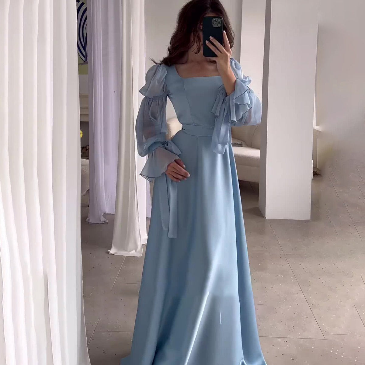 Gracefully Styled Dress for Any Occasion