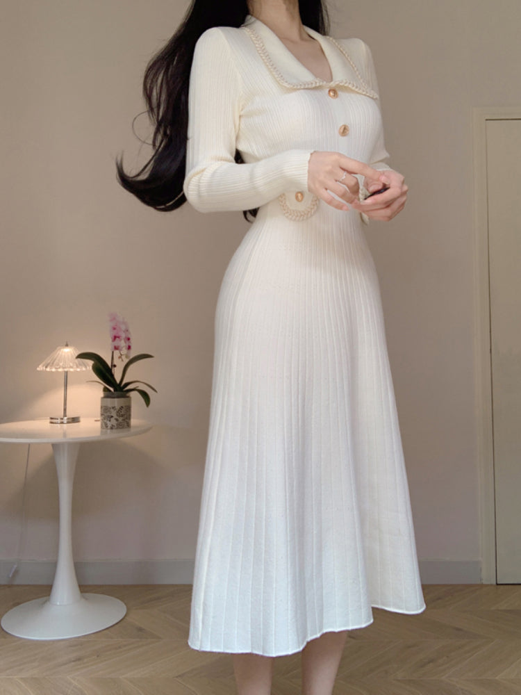 A Vintage Style Dress with Delicate Timeless Details