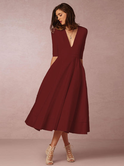 Classic Vintage & Enduringly Stylish Dress