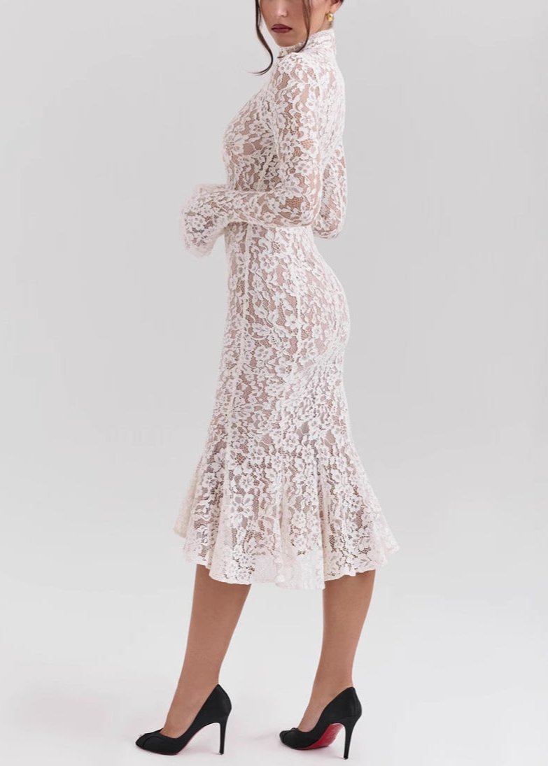 Beautifully Crafted Dress in a Classic Style