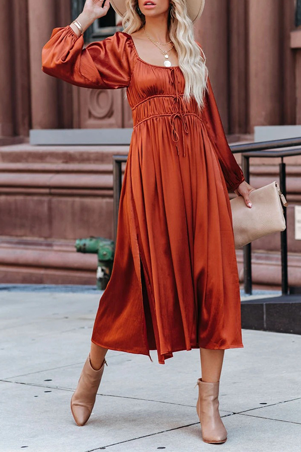 Sophisticated Dress with a Clean Classic Look
