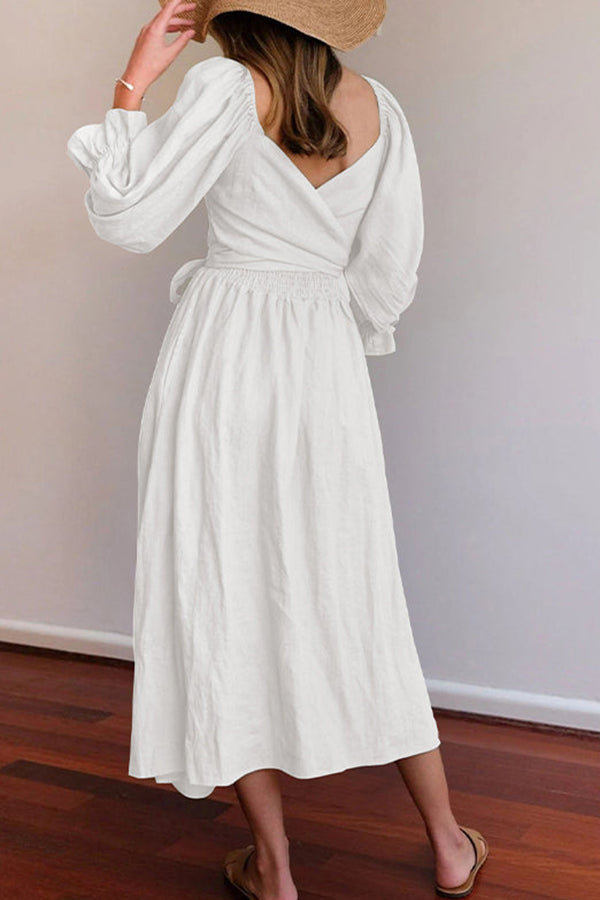 Sophisticated Dress with a Clean Classic Look