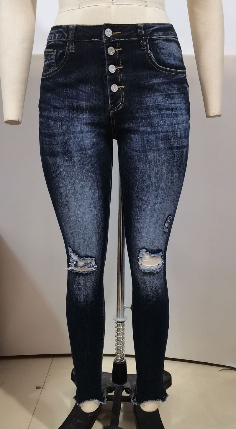Classic Vintage Pants with a Flattering Fit