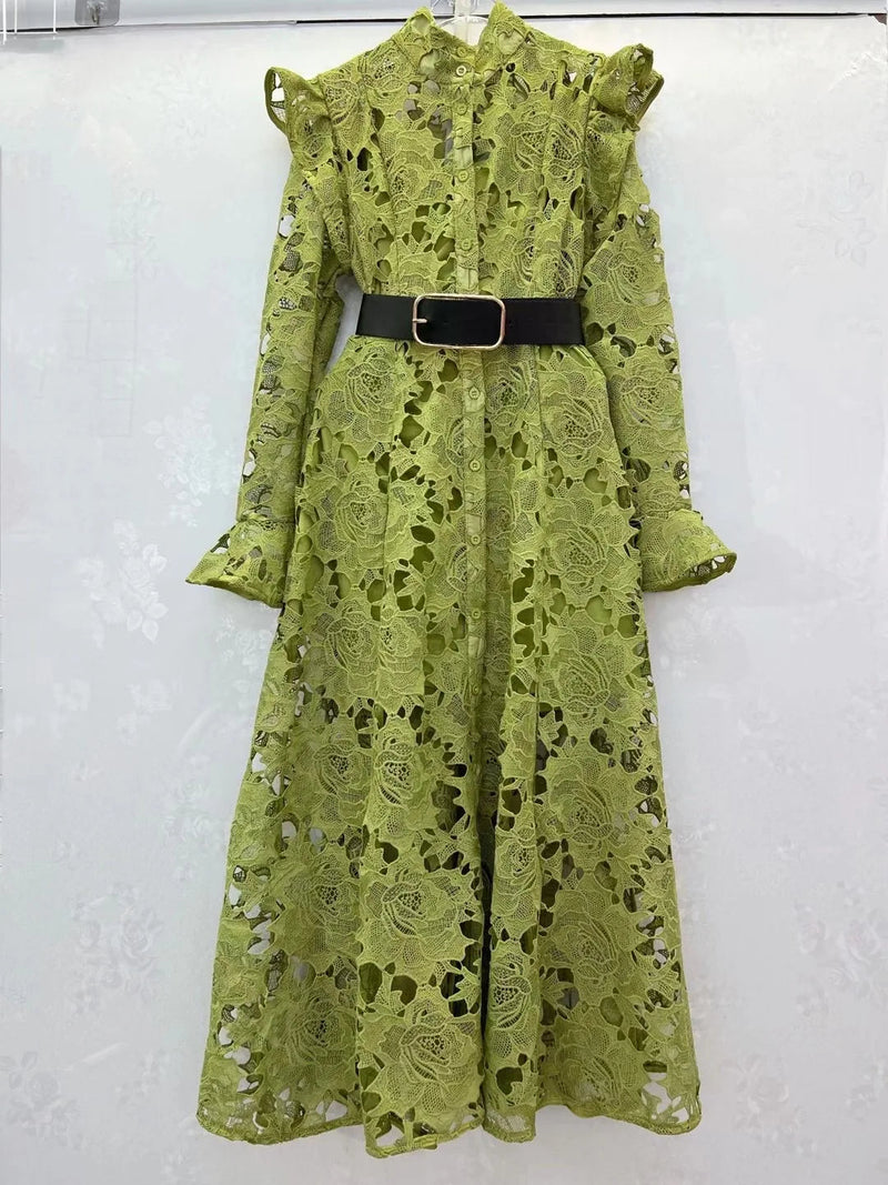 Beautifully Crafted Dress in a Classic Style
