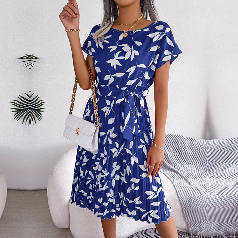 Sophisticated Dress with a Clean Classic Look