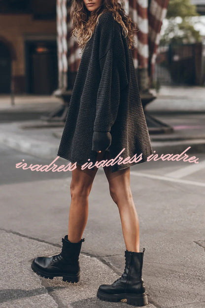 Classic Vintage Sweater with a Flattering Fit