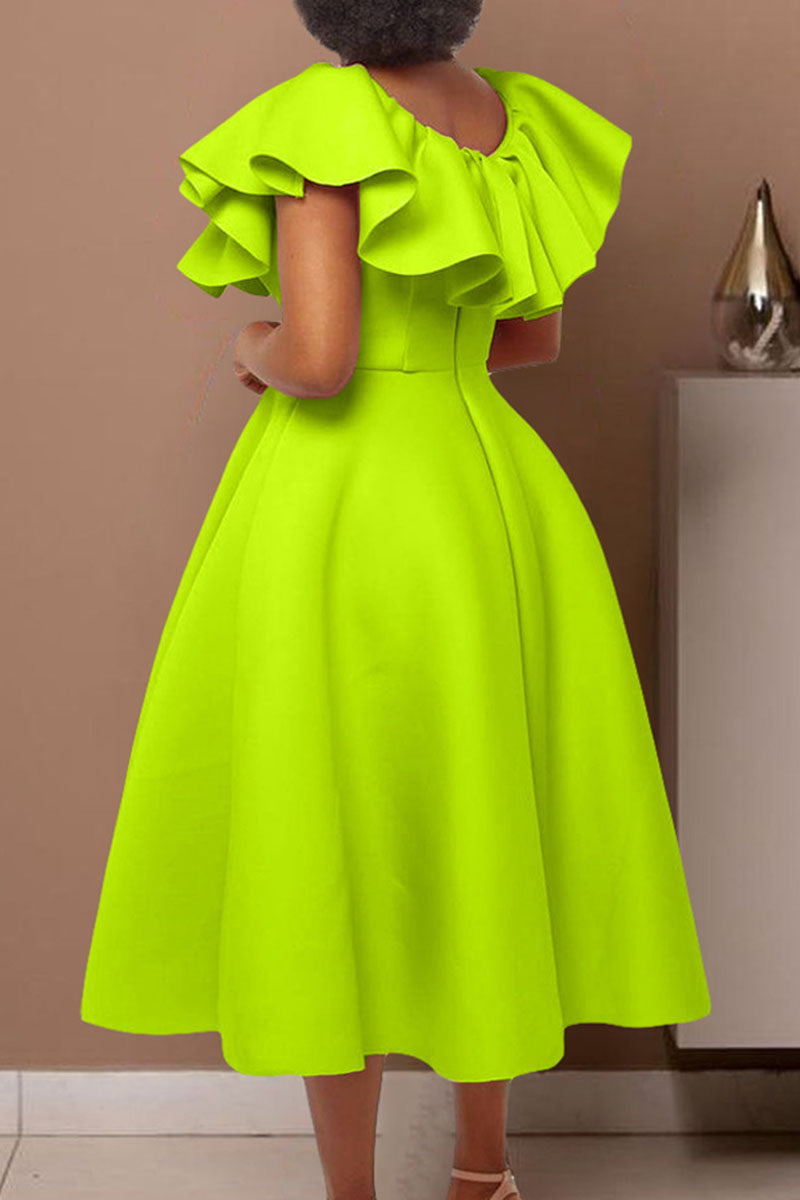Classic Vintage Dress with a Flattering Fit